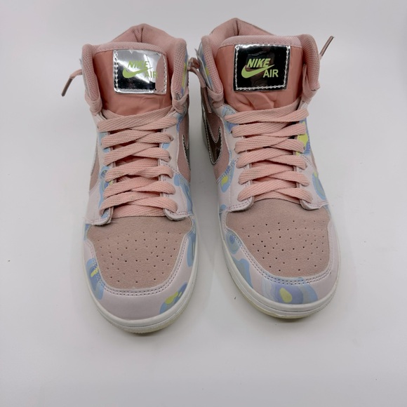 Nike Air Jordan 1 Mid SE P(HER)SPECTIVE (W) is a Special Edition SZ 6.5 Women’s - Picture 2 of 11